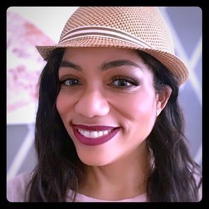 Meet your Posher, Terrie